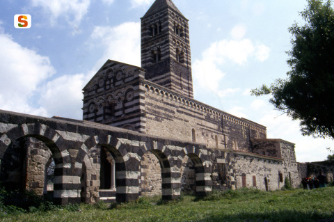 Codrongianos, Chiesa della Santissima Trinità di Saccargia [480x319]