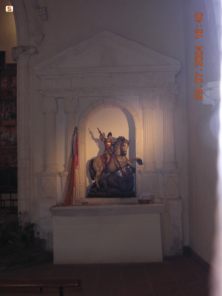 Perfugas, chiesa: monumento scultoreo