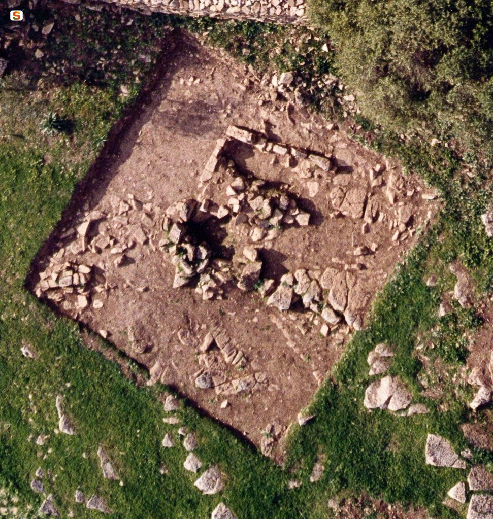 Goni, scavi archeologici nel sito di Domu Suas