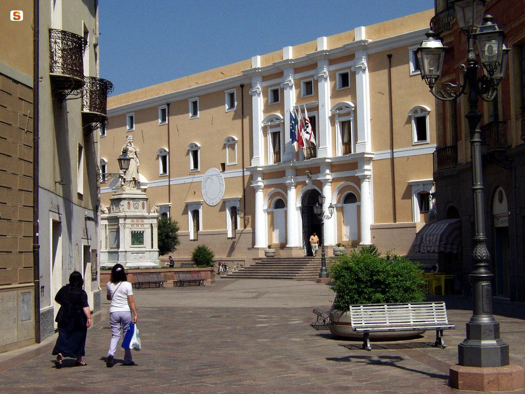 Oristano, piazza Eleonora d'Arborea