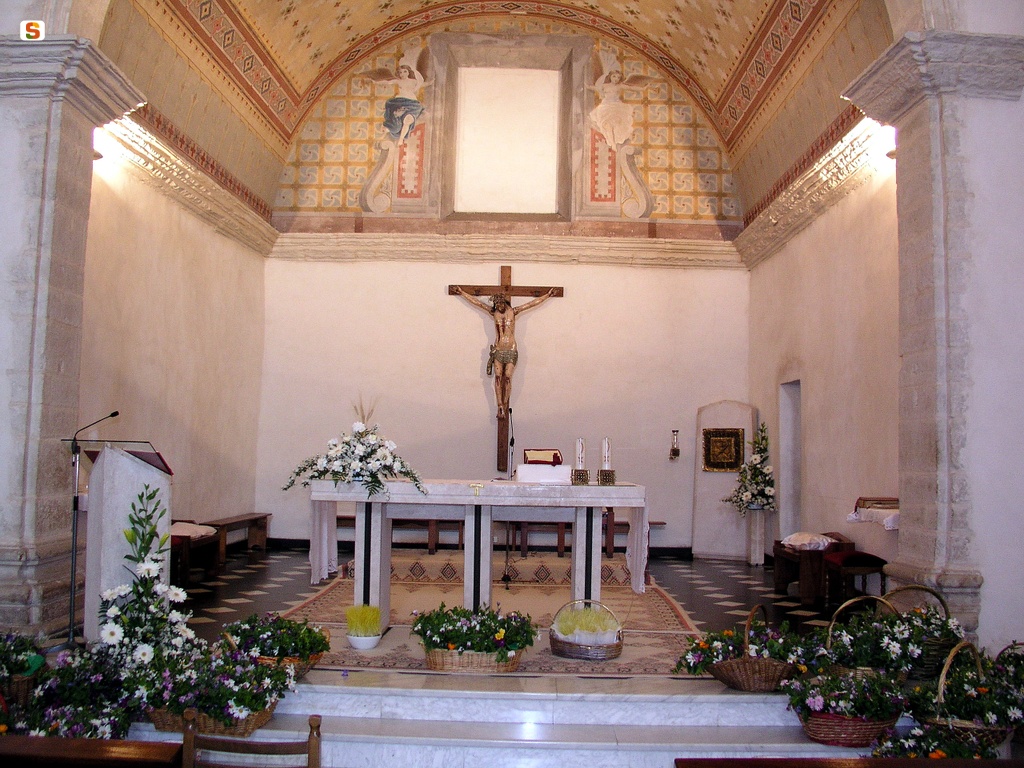 Marrubiu, chiesa parrocchiale della Vergine di Monserrato: interno