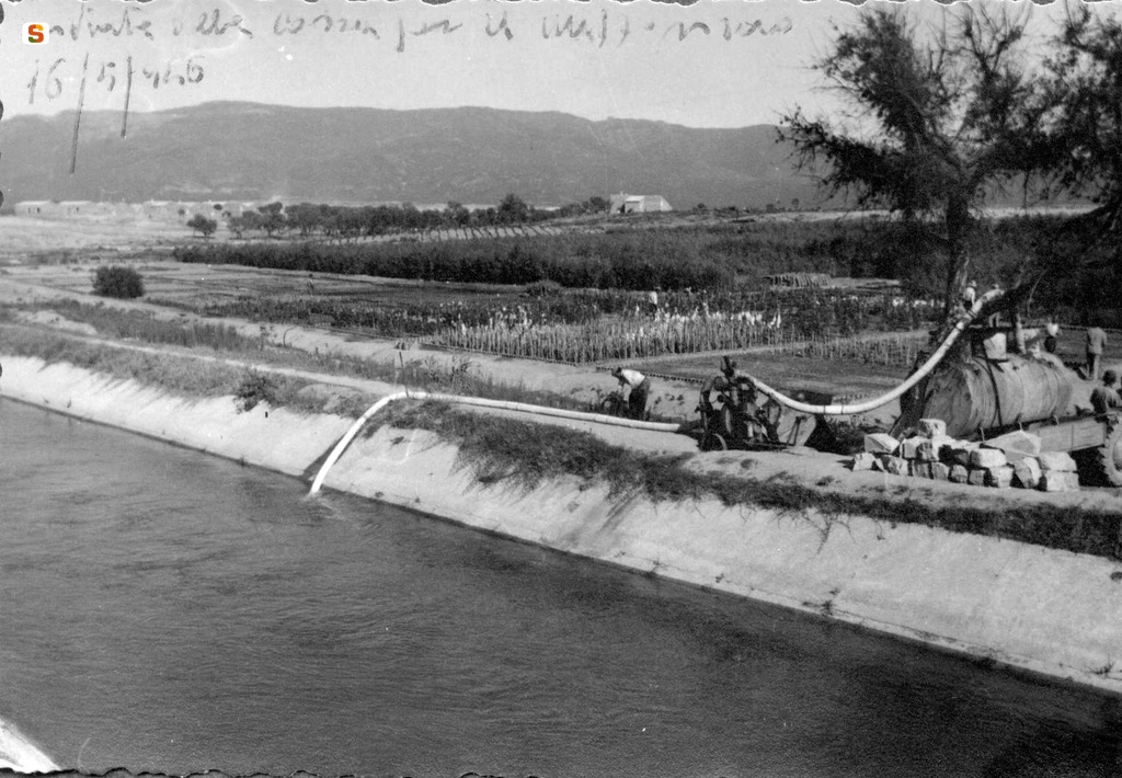 Canale per l'irrigazione in un'area del vivaio di San Quirico