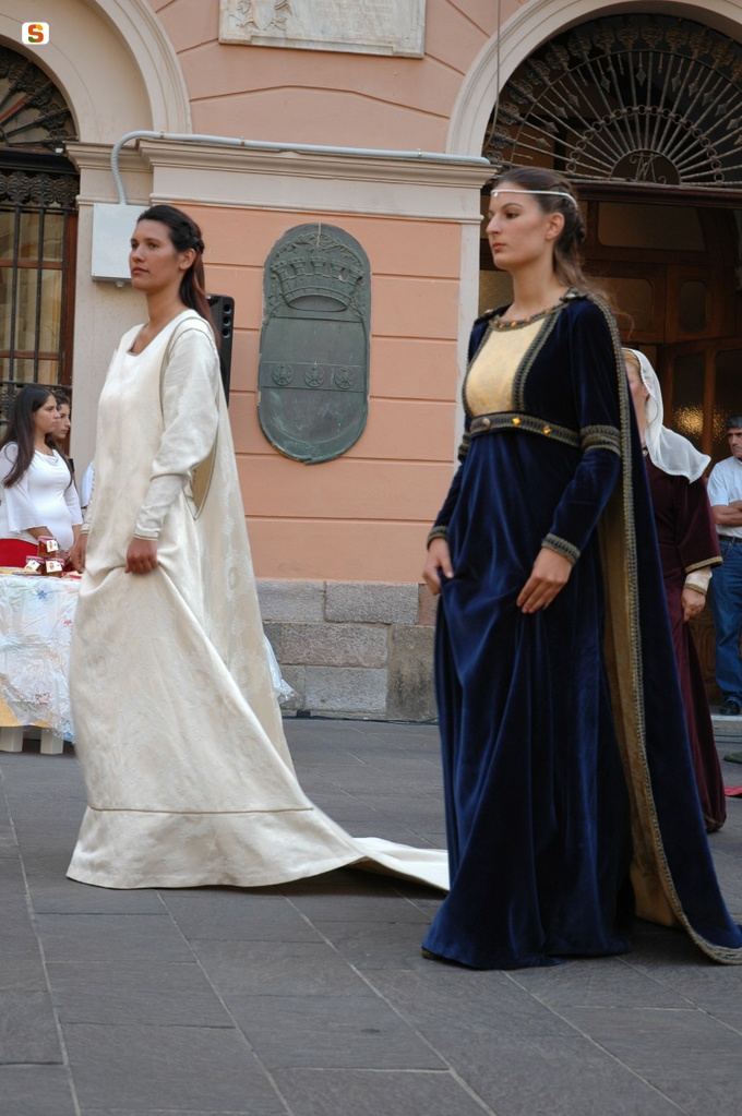 Dame medievali