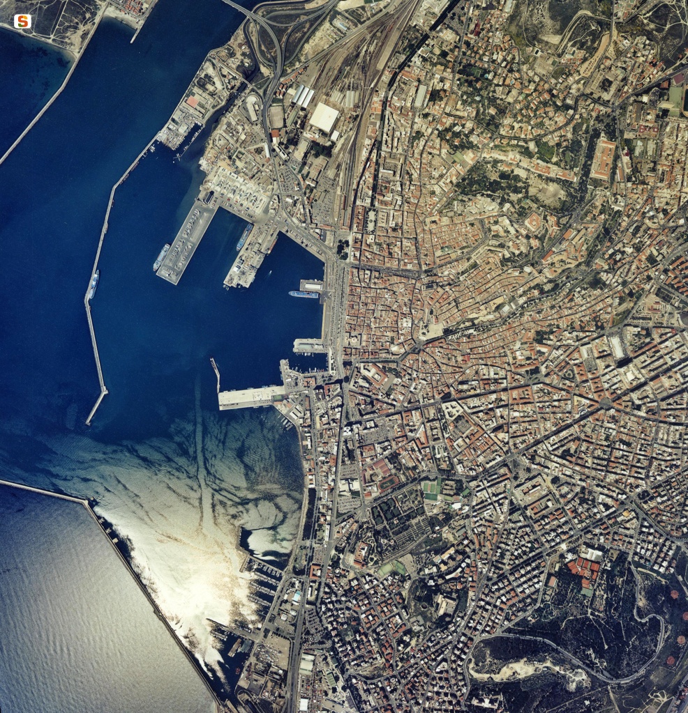 Cagliari, foto aerea.