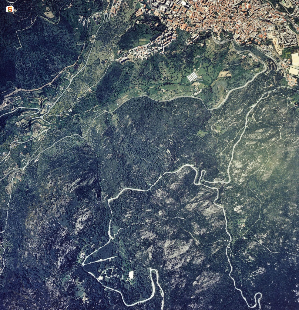 Nuoro, foto aerea del Monte Ortobene