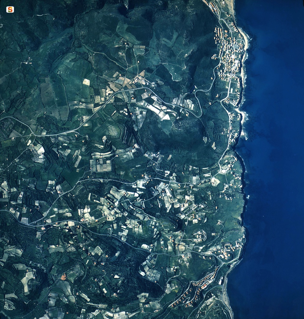 Magomadaas, foto aerea della fascia costiera