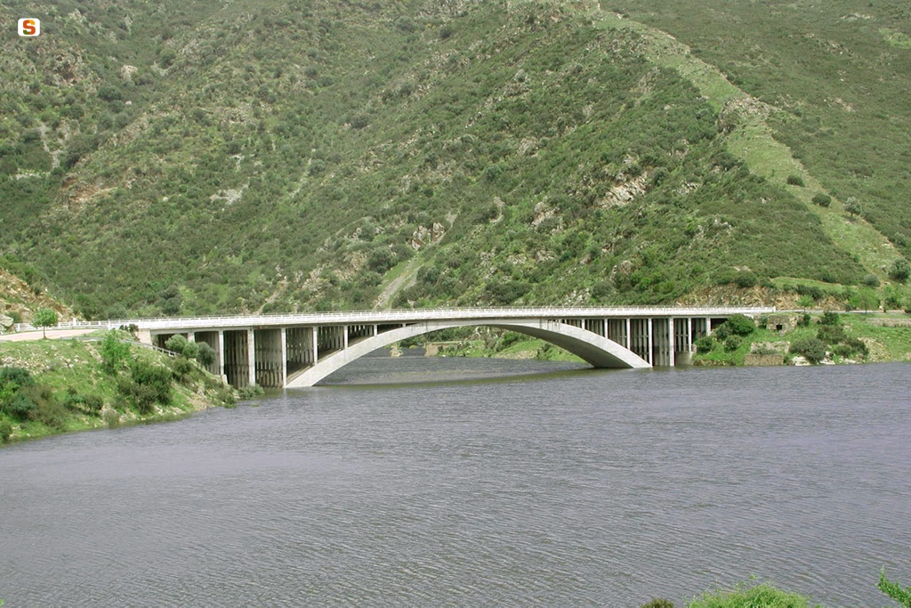 Villanova Tulo, ponte sul Flumendosa