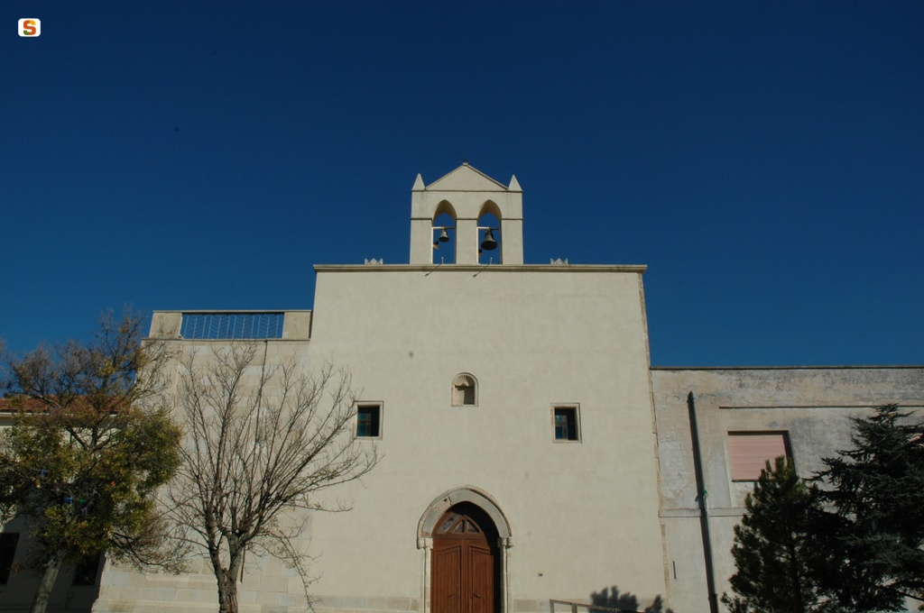 San Basilio, chiesa San Pietro Apostolo