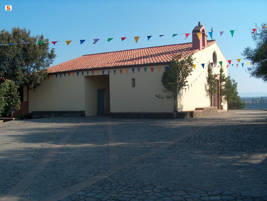 Aidomaggiore, chiesa di Santa Maria