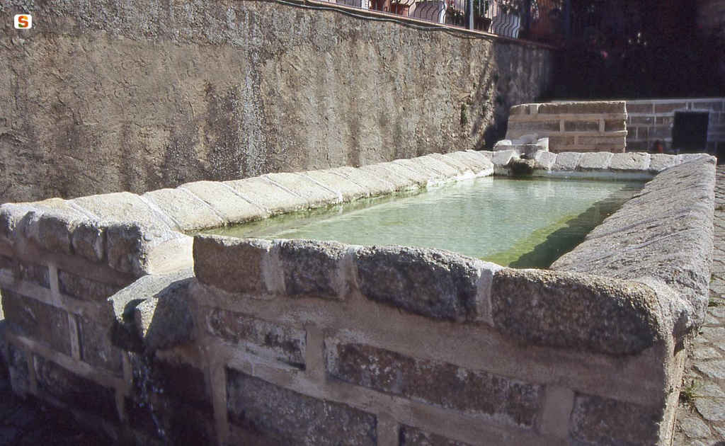 Bortigiadas, fontana vecchia