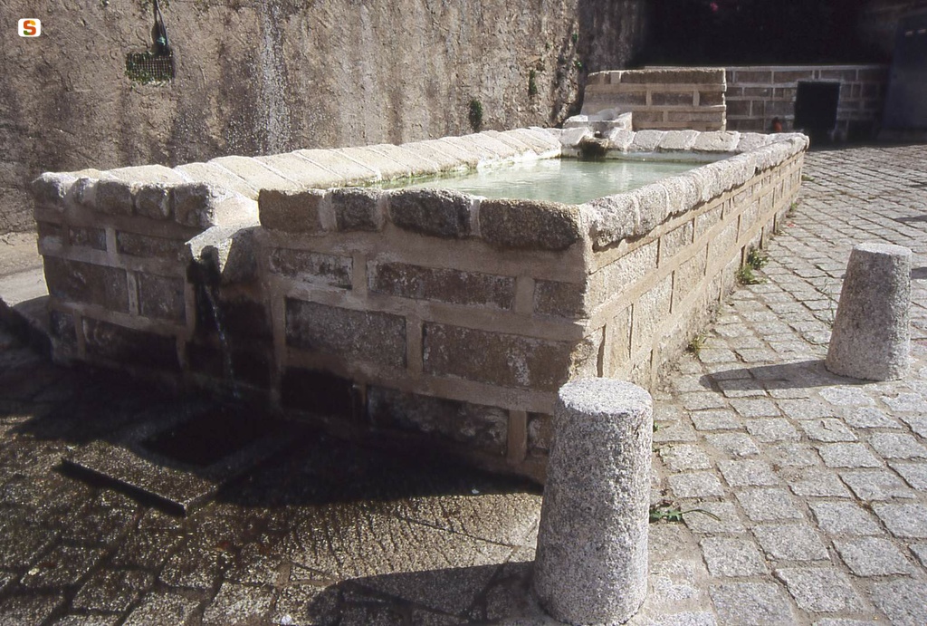 Bortigiadas, fontana vecchia