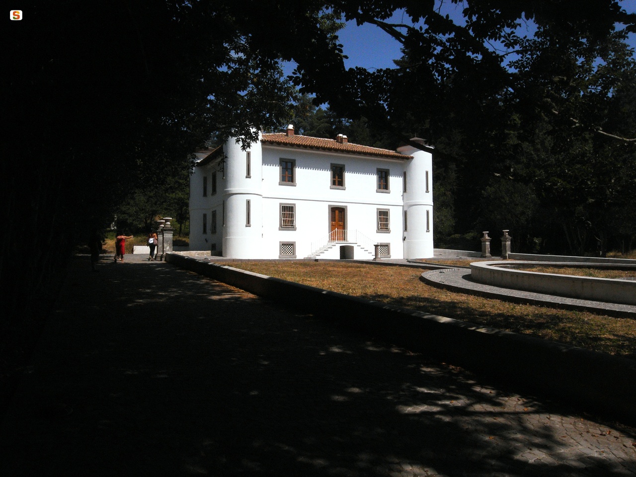 Bolotana, Badde Salighes Villa Piercy