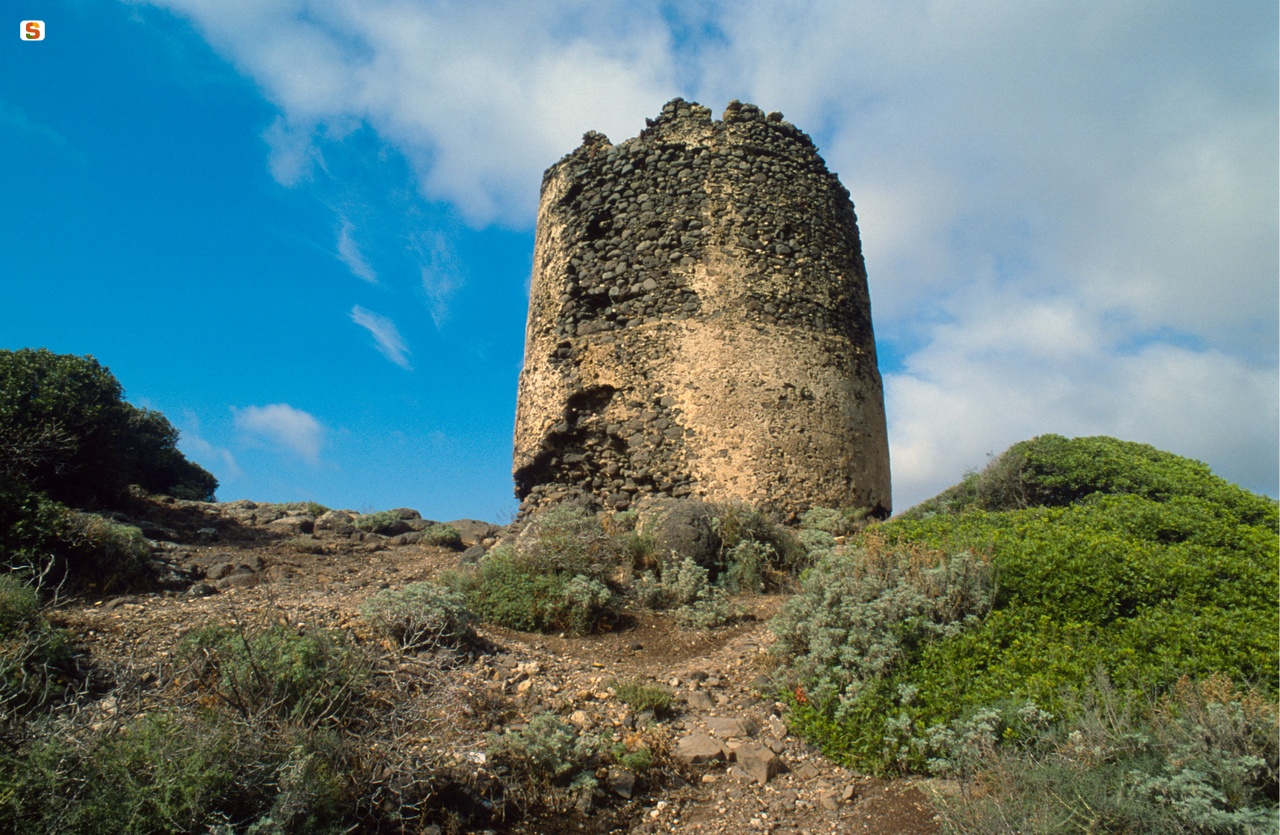 Tresnuraghes, la Torre di Foghe