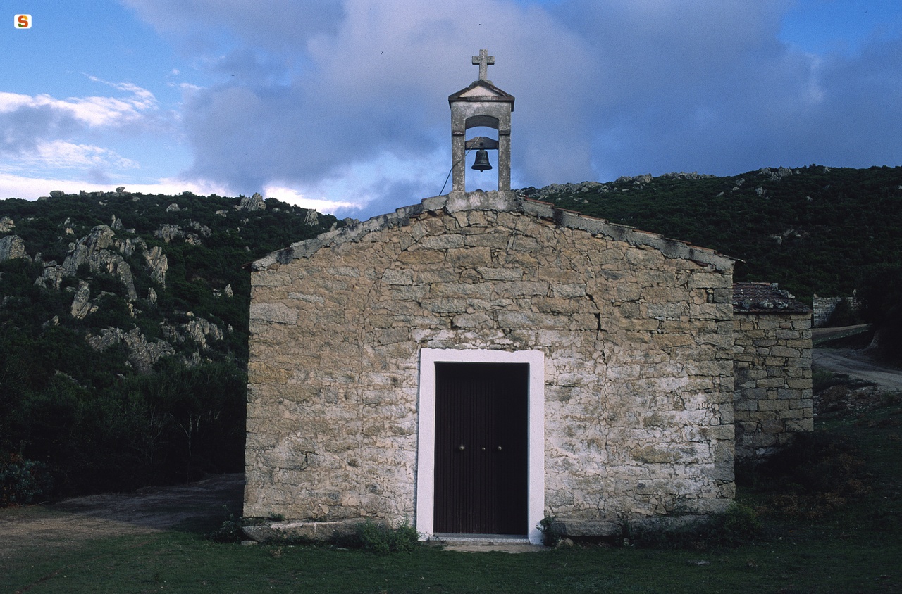 Oschiri, chiesa del villaggio abbandonato di Tandal