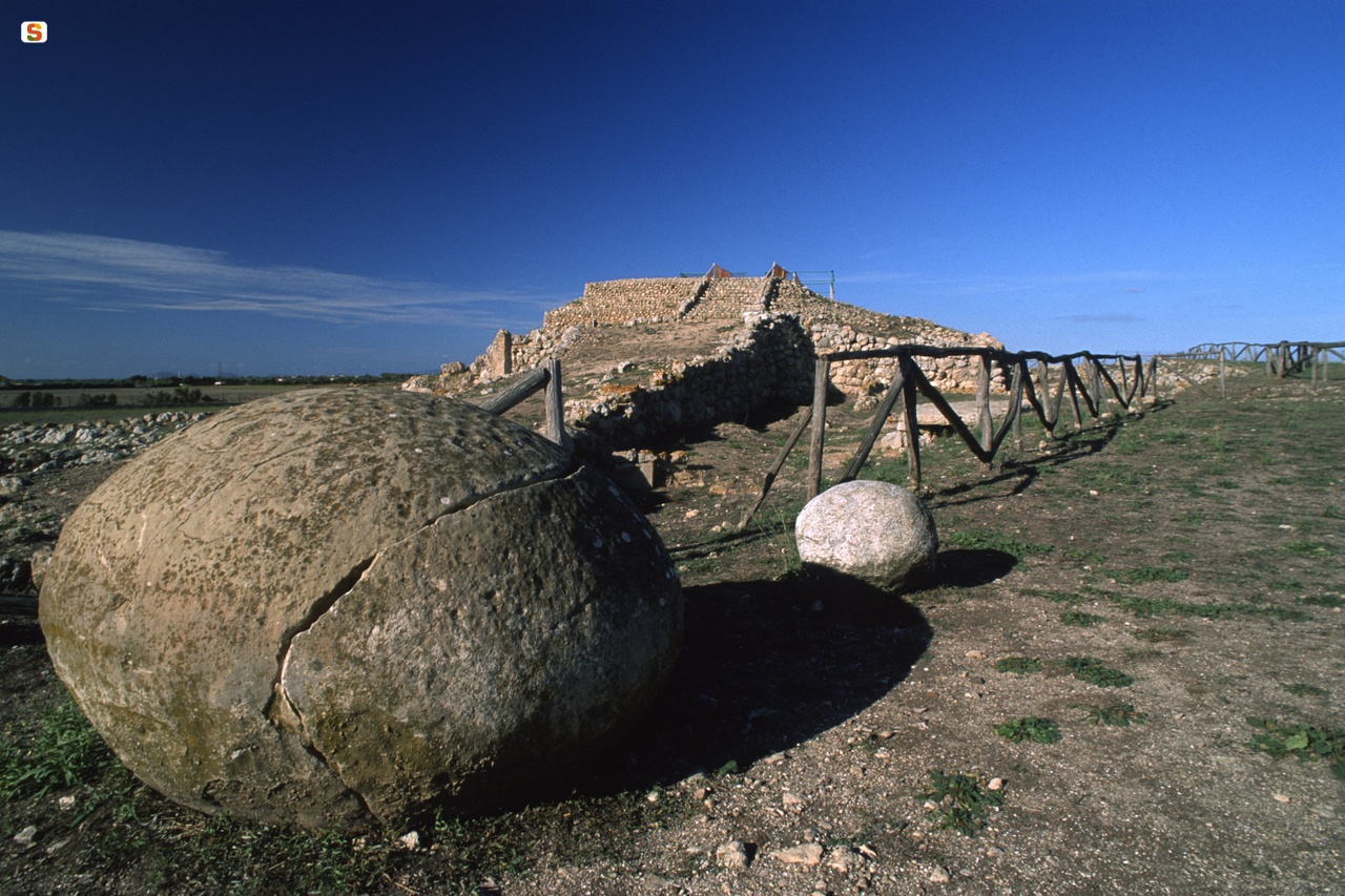 Ziqqurath o Altare preistorico di Monte d'Accoddi