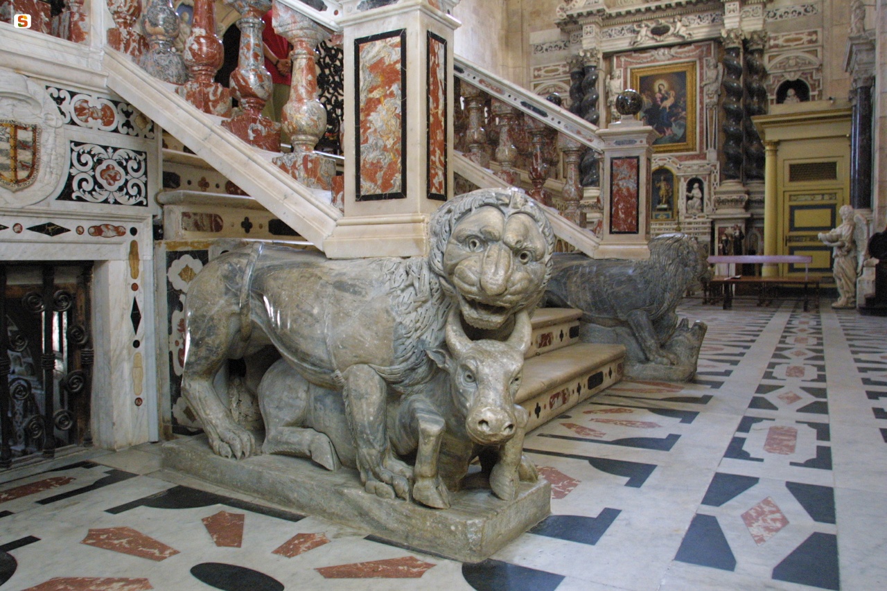Cagliari, interno della Cattedrale