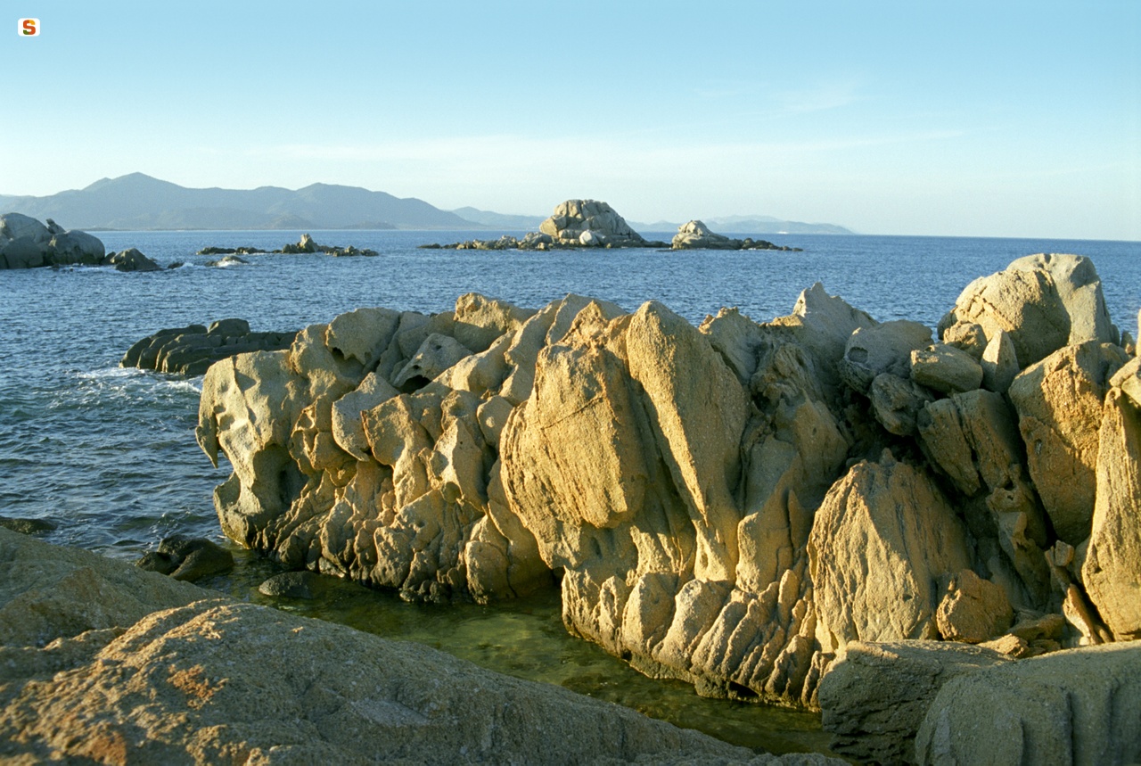 Capo Ferrato, rocce granitiche