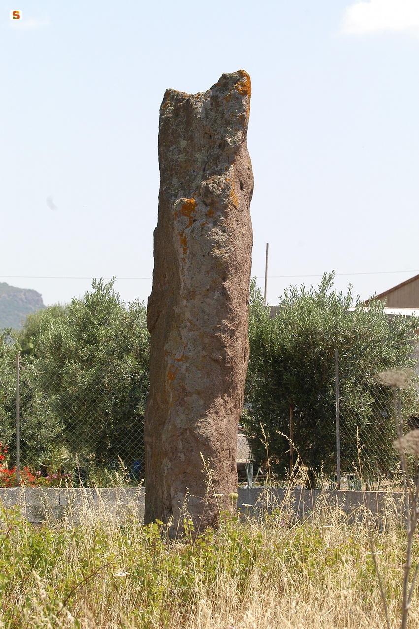 Villaperuccio, menhir di Terrazzu