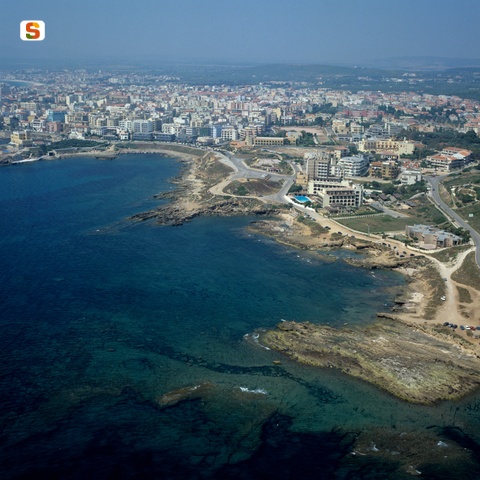 Veduta aerea della città di Alghero
